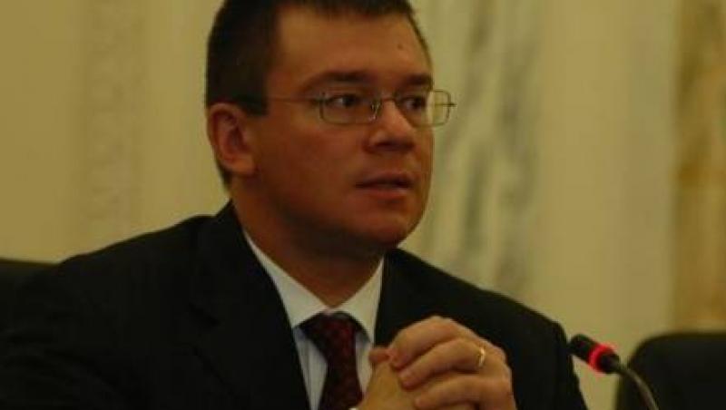 Ponta: Ungureanu nu ii poate demite pe prefecti, e clar ca in Guvern nu s-a schimbat nimic