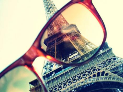 FOTO! Turnul Eiffel, pozat din 50 de unghiuri diferite