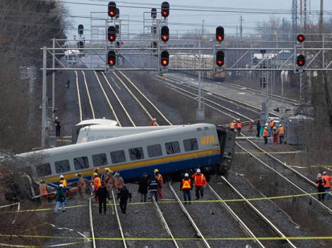 VIDEO! Accident feroviar in Canada: 3 morti si 40 de raniti