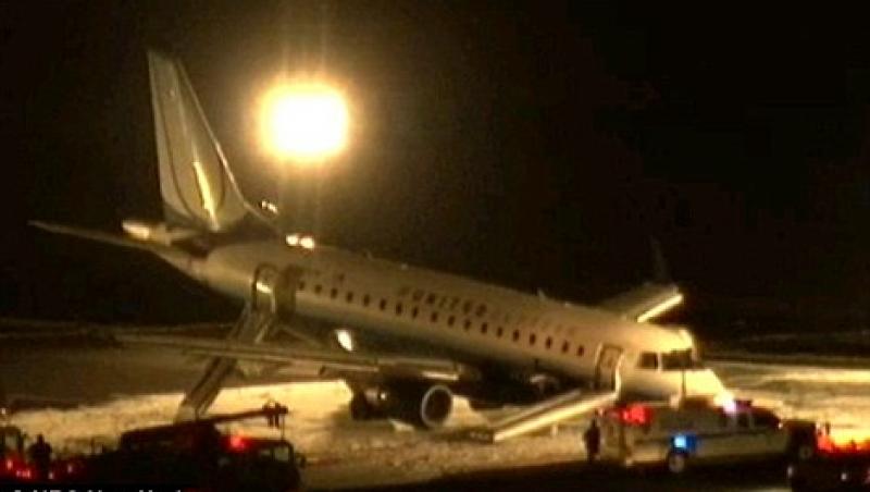 VIDEO! Aterizare de urgenta pe aeroportul din New Jersey: Avionul a aterizat 