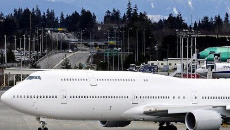 Modelul comercial Boeing 747, personalizat de catre un client VIP secret