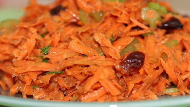 Reteta de post: Salata de morcovi si stafide