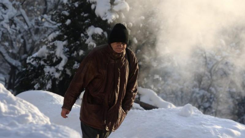 Numarul oamenilor care au murit de frig in Romania a crescut la 34