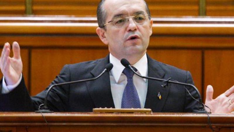 UPDATE! Catalin Predoiu, premier interimar dupa ce Boc si-a dat demisia
