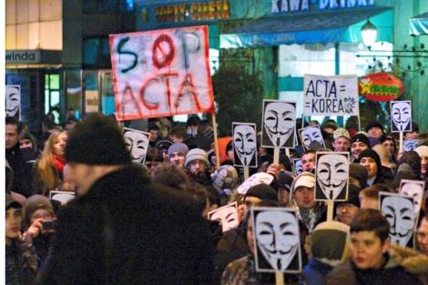 Polonia cere scuze pentru lipsa consultarii publice privind ACTA