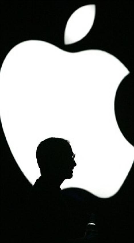 Afacerea cu iPhone-uri de la Apple a devenit mai profitabila decat Microsoft
