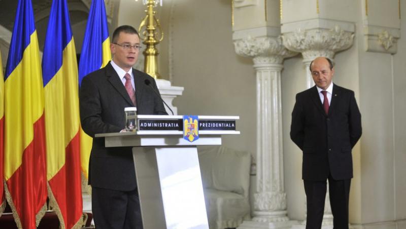 Premierul desemnat, Mihai Razvan Ungureanu, a demisionat de la SIE