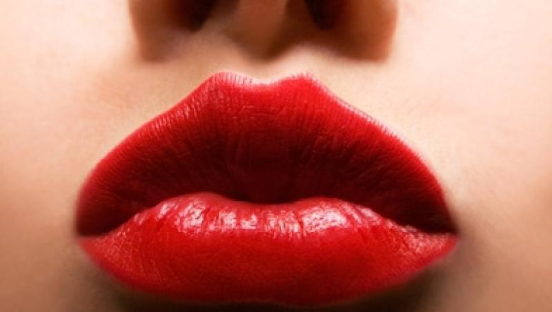 Studiu: Ce spun buzele iubitei tale despre personalitatea ei