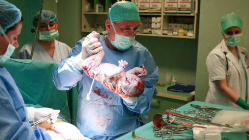 Bebelus, in spital cu fractura deschisa dupa ce a fost batut pentru ca plangea