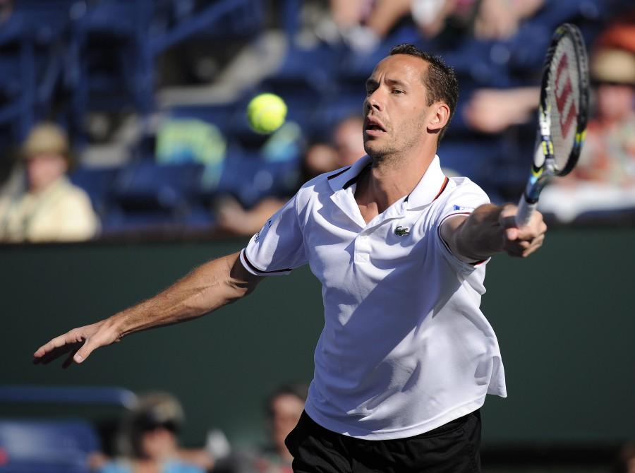 Tenismanul francez Michael Llodra, amendat de ATP cu 2.500 de dolari pentru insulte