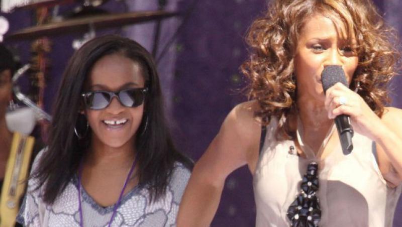 VIDEO! Fata lui Whitney Houston, indragostita de fiul adoptiv al artistei