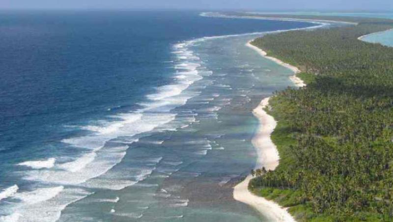 VIDEO! Insula Kiribati, sub ape din cauza incalzirii globale. Autoritatile vor sa mute populatia in Fiji