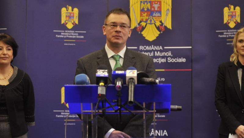 Premierul Ungureanu a cerut demisia directorului CNADNR, Daniela Draghia