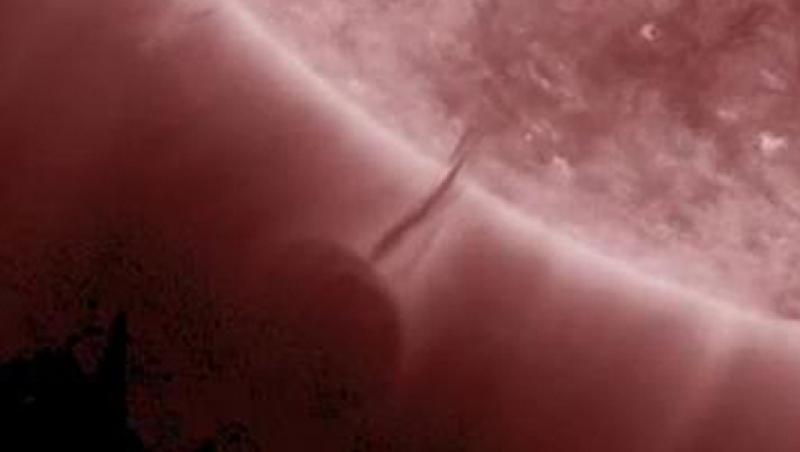 VIDEO! O eruptie solara a fost confundata cu un OZN