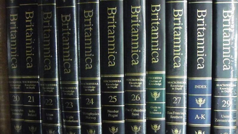 Enciclopedia Britannica renunta la editiile tiparite si continua doar online