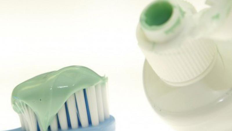 5 modalitati noi de folosire a pastei de dinti