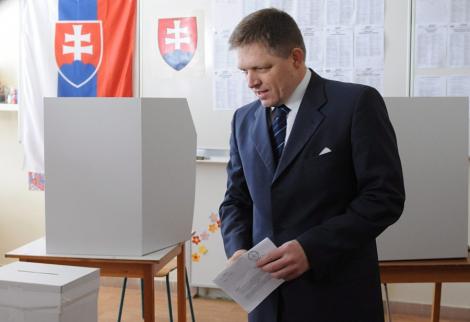 Liderul stangii Robert Fico, noul premier al Slovaciei