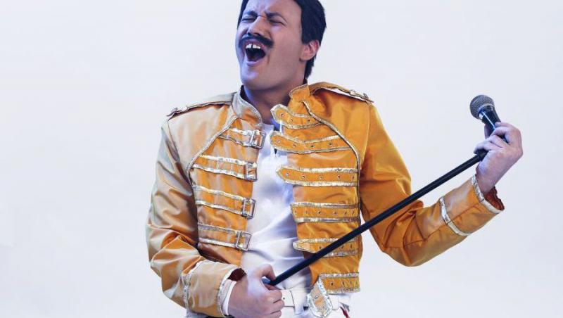 Supershow duminica la „In puii mei”! Gazda editiei va fi Freddie Mercury interpretat de Bendeac!
