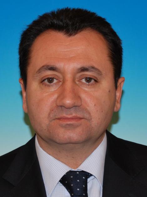 ANI cere destituirea deputatului PSD Florin Paslaru pentru angajarea fiului sau la biroul parlamentar