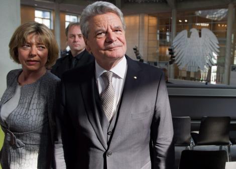 UPDATE! Fostul pastor Joachim Gauck, ales presedinte al Germaniei