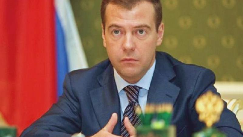 Putin confirma: Daca va fi ales presedinte, il va numi pe Medvedev premier