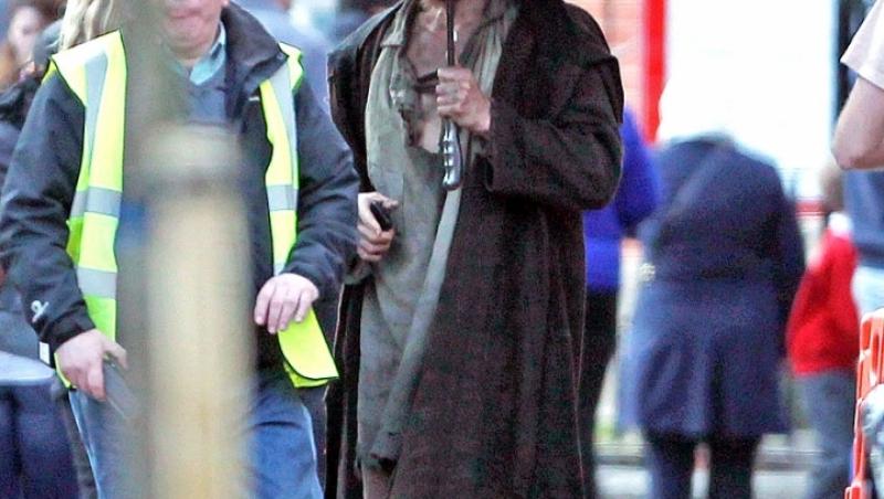 FOTO! Hugh Jackman, de nerecunoscut! Actorul arata ca un om al strazii!