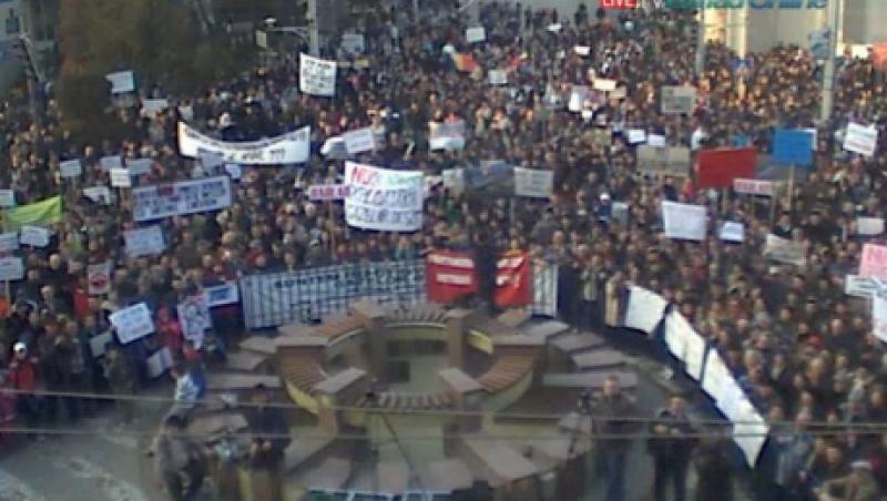 Peste 5.000 de persoane au protestat la Barlad impotriva exploatarii gazelor de sist