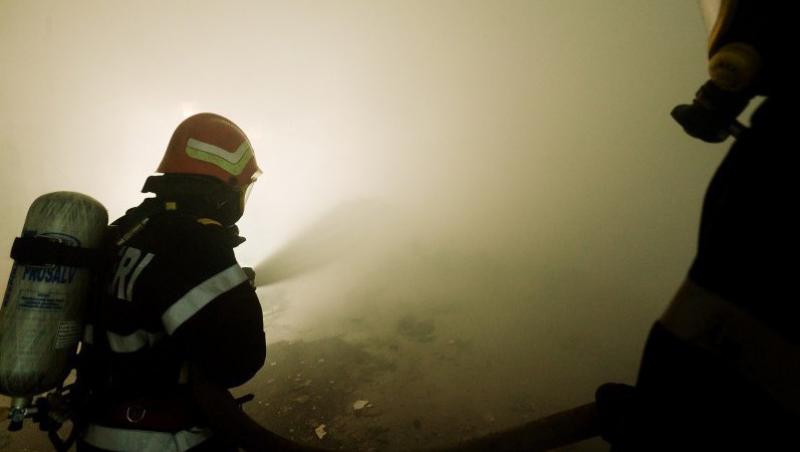 Incendiu de proportii la Ploiesti: Patru case au fost cuprinse de flacari