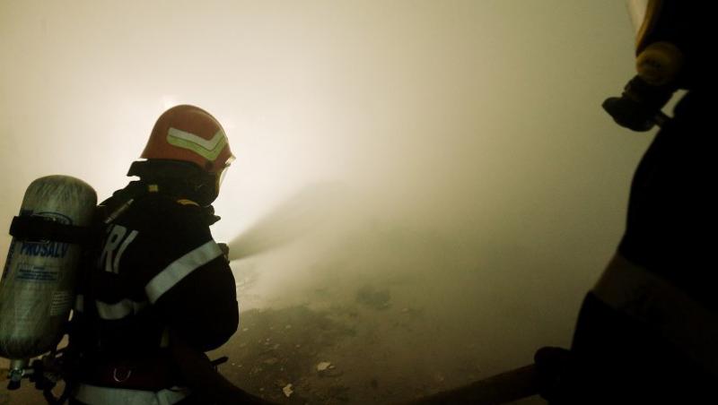 Incendiu de proportii la Ploiesti: Patru case au fost cuprinse de flacari