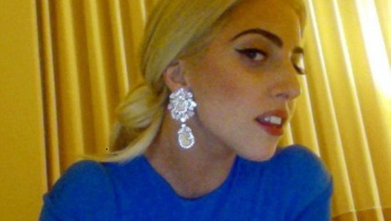 FOTO! Lady Gaga, obosita si incercanata pe retelele de socializare