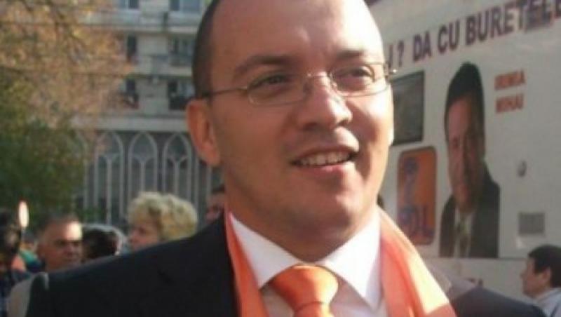 UPDATE! Mihail Boldea a ajuns in Romania. Fostul deputat PDL a fost retinut pe aeroportul din Amsterdam