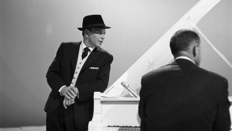 Muzica lui Frank Sinatra vindeca la propriu ranile