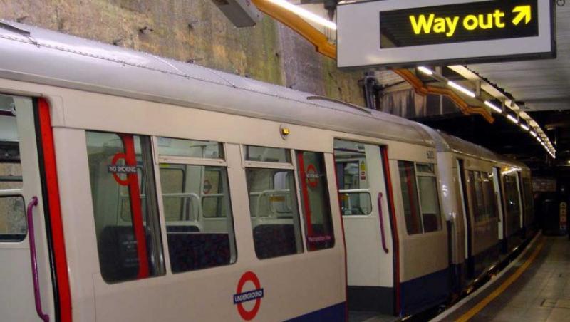 JO 2012: Statiile metroului din Londra vor purta numele unor mari campioni romani. Nadia Comaneci si Ivan Patzaichin, selectati