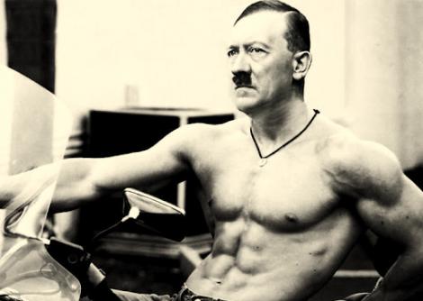 FOTO! Marketing de criza: Cele mai DUBIOASE reclame cu Adolf Hitler!