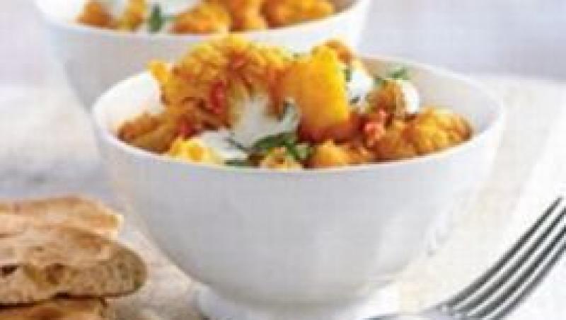 Reteta de post: Curry de conopida cu cartofi