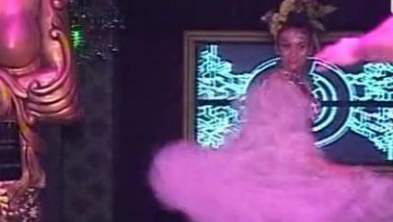 VIDEO! Distractie de martisor la malul marii