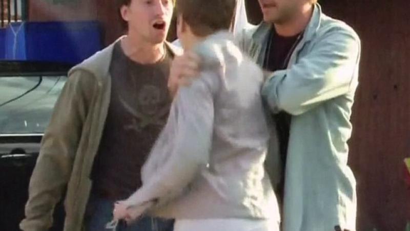 FOTO! Justin Bieber a lasat-o cu gura cascata pe Miley Cyrus