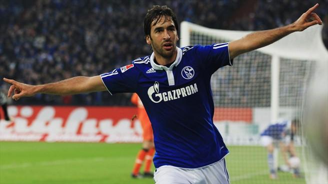 Raul Gonzalez, lider detasat in clasamentul marcatorilor din cupele europene