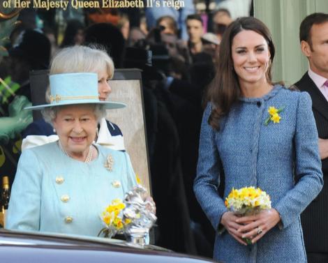 Regina o distruge pe Kate Middleton: "Este lenesa si prostanaca"
