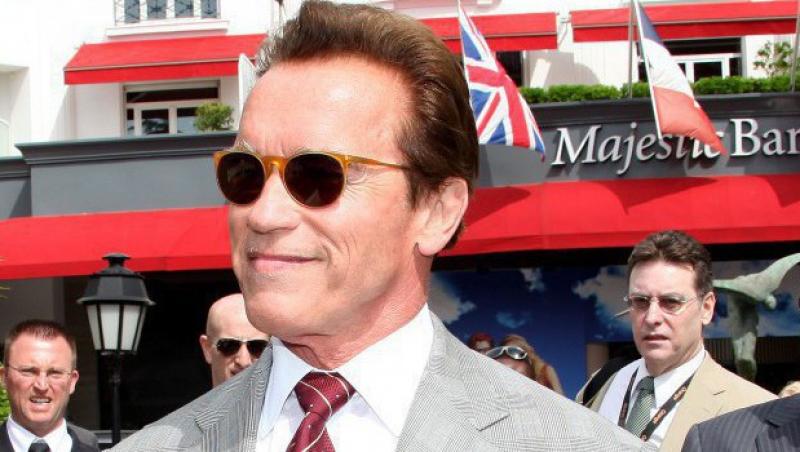 VIDEO! Arnold Schwarzenegger, la Salonul Auto de la Geneva: 