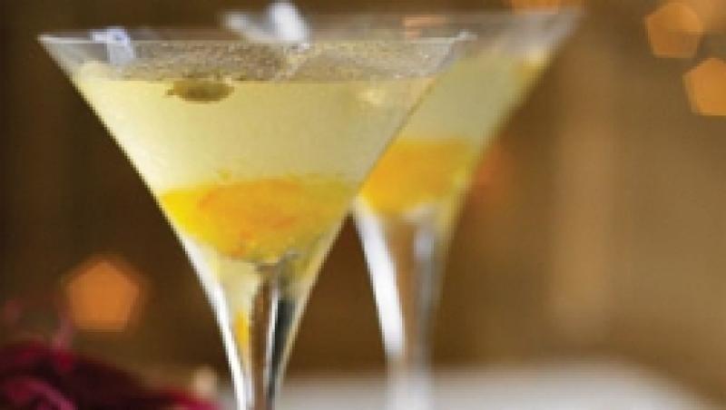 Bautura: Martini cu portocale amare