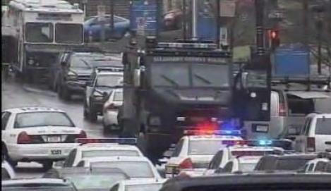 VIDEO! Atac armat in Pittsburg: Doi morti si alti 7 raniti