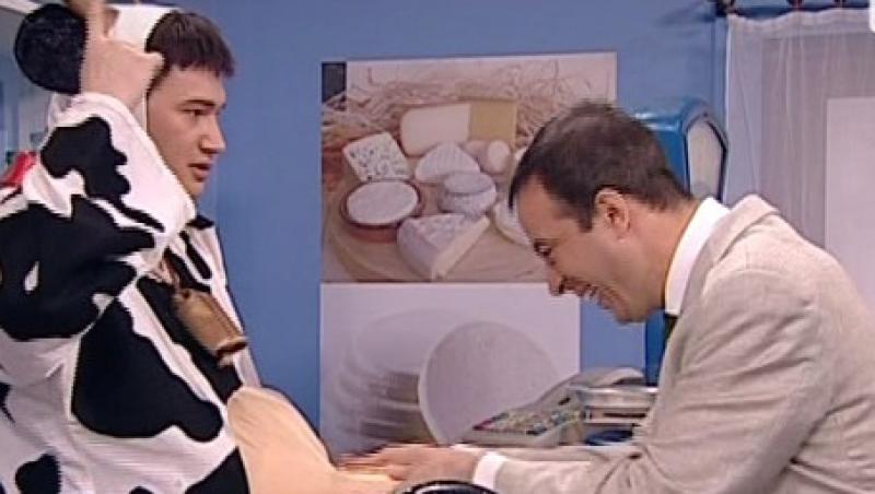 VIDEO! Mircea Dinescu, tras de uger