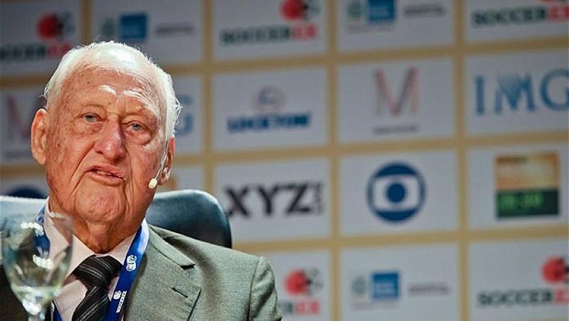 Fostul presedinte al FIFA, Joao Havelange, este in stare critica