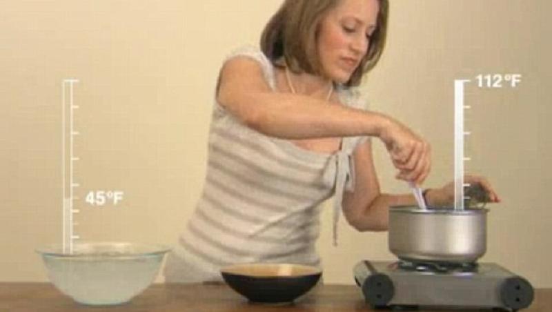 VIDEO! Truc in bucatarie: Cum sa cureti cartofii in doar doua secunde