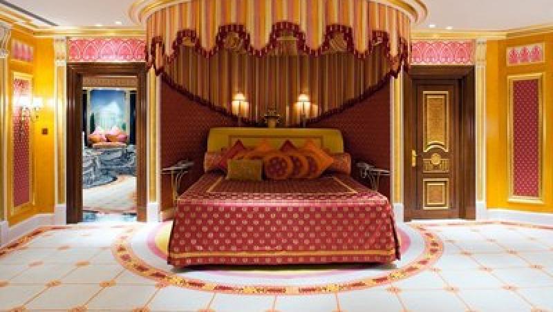 FOTO! Imagini din interiorul celei mai scumpe camere de hotel din lume
