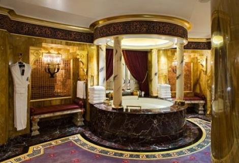 FOTO! Imagini din interiorul celei mai scumpe camere de hotel din lume