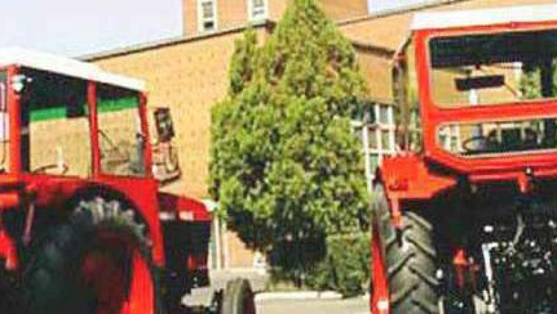 Auchan va investi 60 milioane de euro la Tractorul Brasov