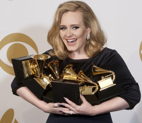VIDEO! Adele este cea mai bogata artista din Marea Britanie
