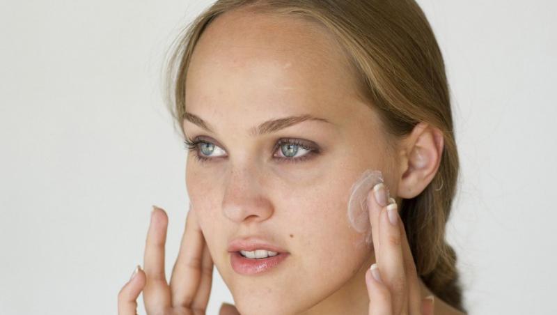 5 sfaturi simple pentru ingrijirea pielii sensibile
